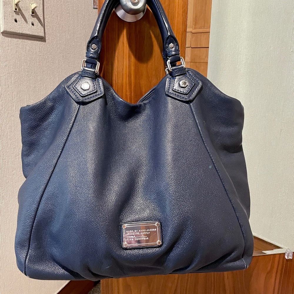 Marc by Marc Jacobs Blue Leather Crossbody Hobo Handbag - Picture 3 of 16